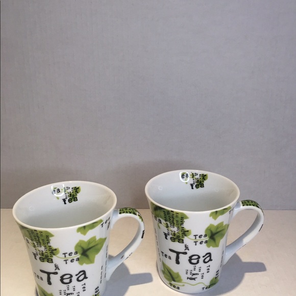 NWT Tea Mugs,set of 2 multi lingual “tea mugs” - Picture 6 of 6